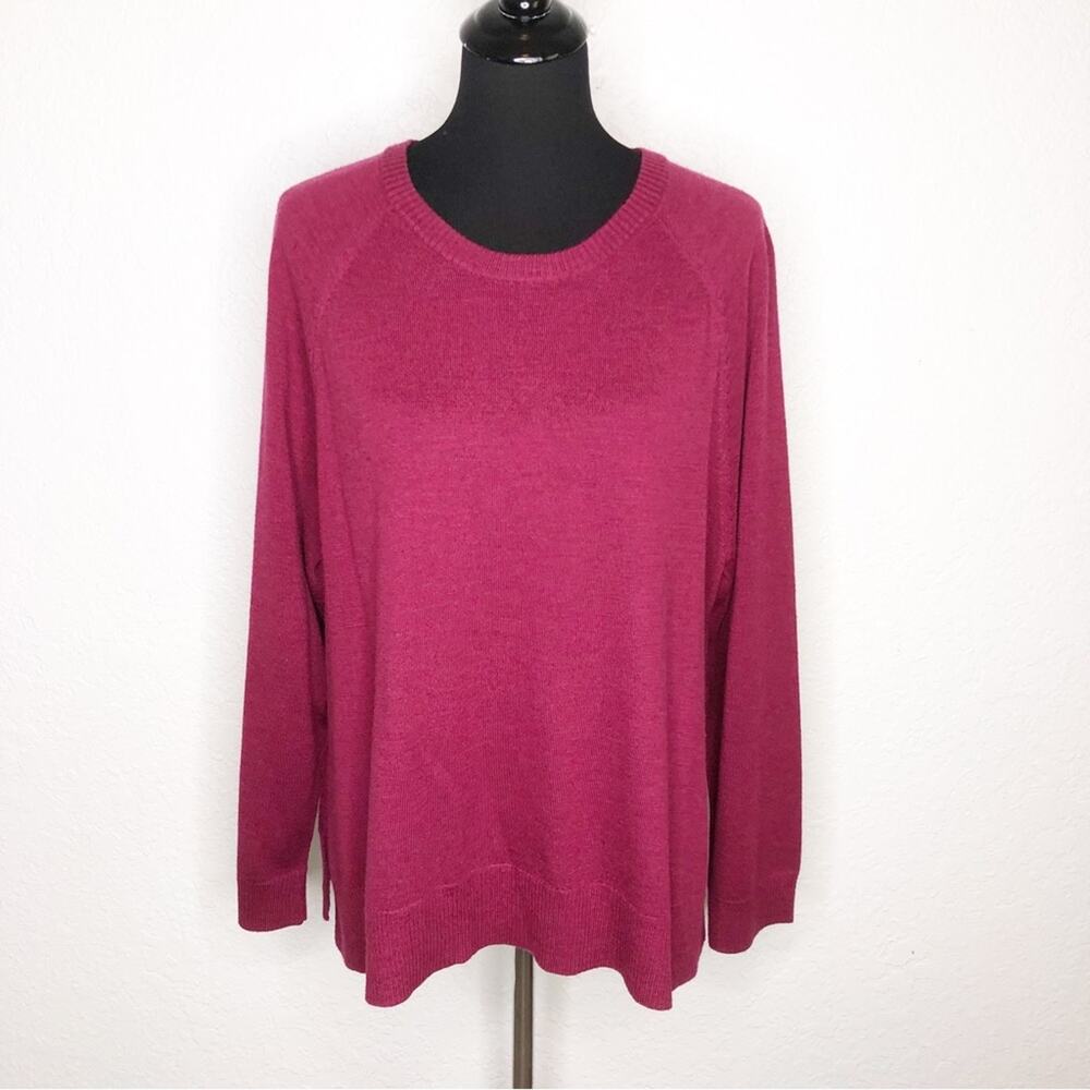 Eileen Fisher dark magenta pink wine merino wool side slit hem sweater Large